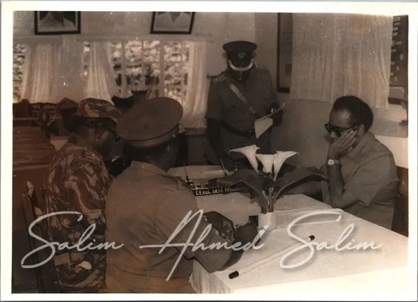 SAS Minister of Defence 1985 1989000011