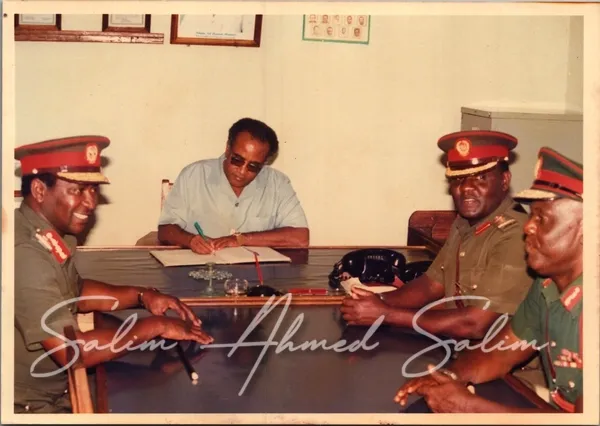 SAS Minister of Defence 1985 1989000055