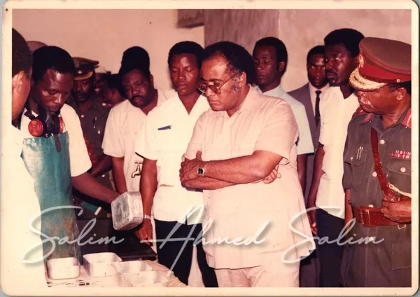 SAS as Defence Minister Random 1986 89000066