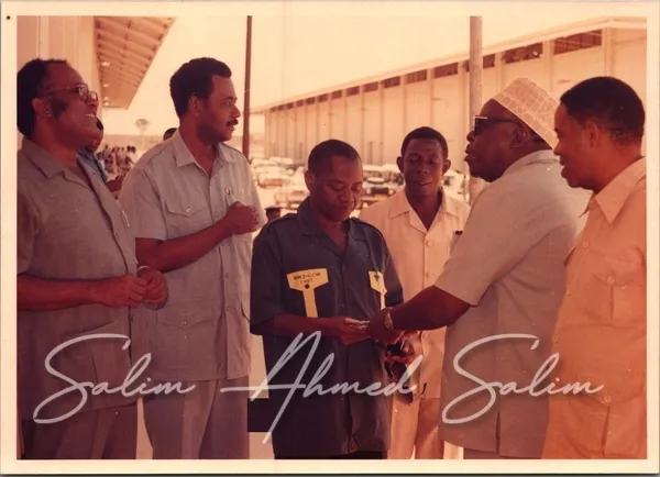 Mkutano mkuu wa tatu CCM 1987000004