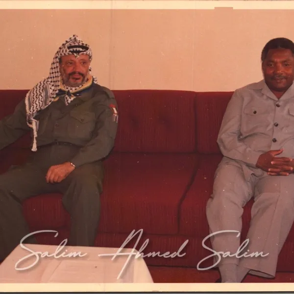 Mkutano mkuu wa tatu CCM 1987000017