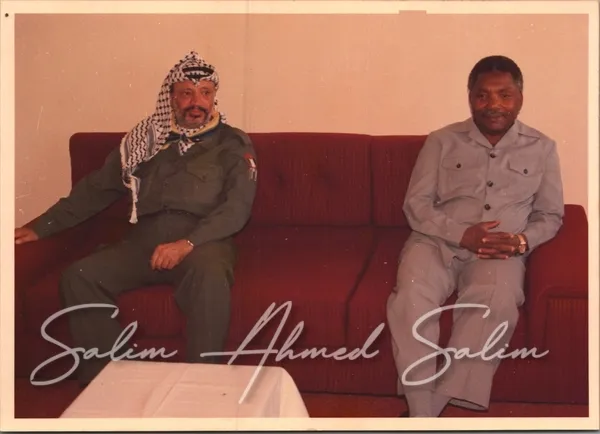 Mkutano mkuu wa tatu CCM 1987000017