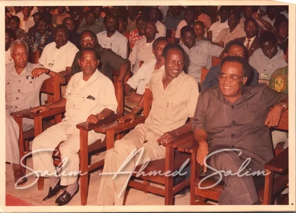 Mkutano mkuu wa tatu CCM 1987000019