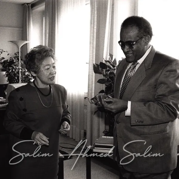 SAS visit UNHCR HQ Geneva 1992000002 CROPPED