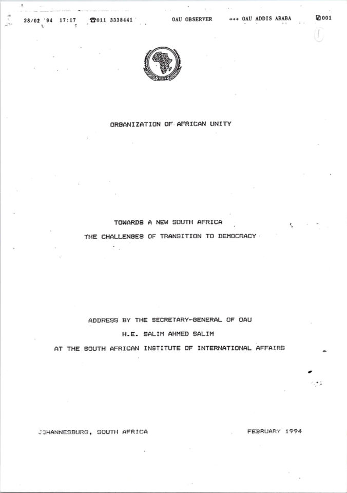 At-the-South-African-Institute-of-International-Affairs-Towards-a-New-South-Atrica-The-Challenges-of-Transition-to-Democracy.pdf