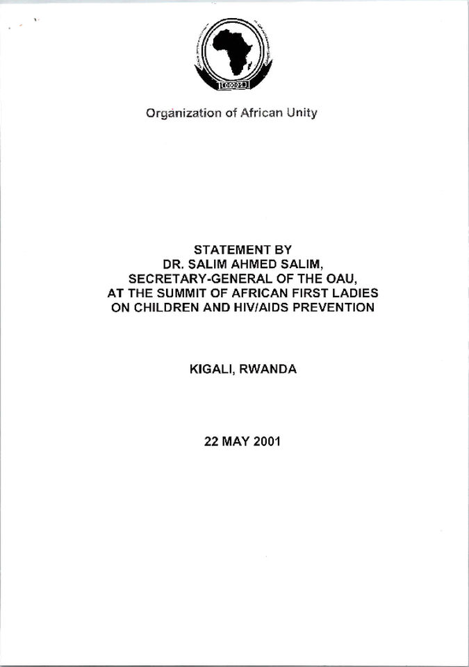 At-the-Summit-of-African-First-Ladies-on-Children-and-HIVAIDS-Prevention.pdf