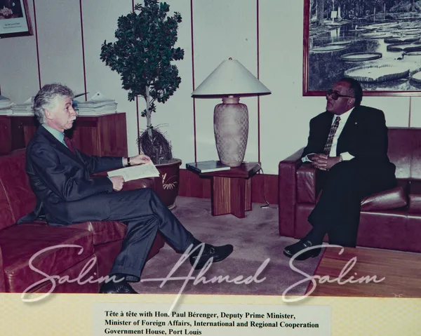 SG OAU Mauritius Visit 1996 11