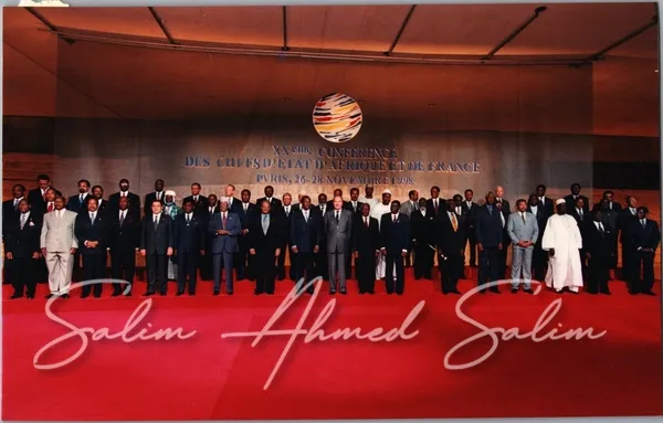 SAS in Paris France 1998000001