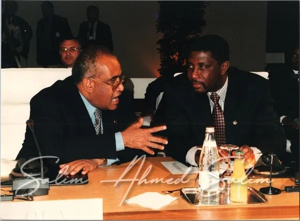 SAS in Paris France 1998000005