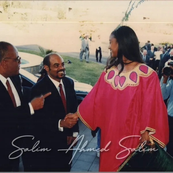 INAGURATION OF AFRICA HOUSE 1999000005