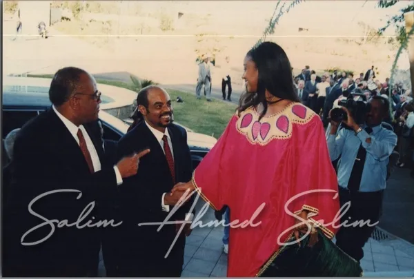 INAGURATION OF AFRICA HOUSE 1999000005