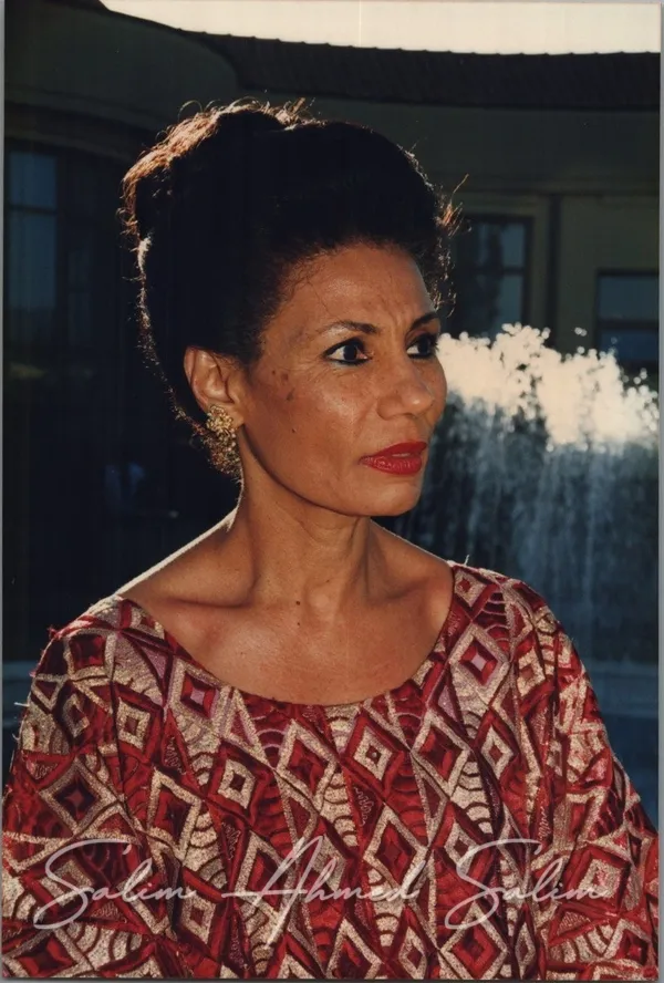 INAGURATION OF AFRICA HOUSE 1999000023