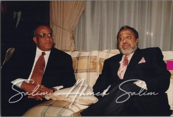 INAGURATION OF AFRICA HOUSE 1999000029