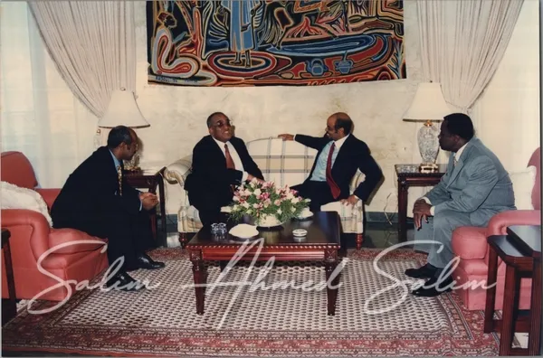 INAGURATION OF AFRICA HOUSE 1999000065