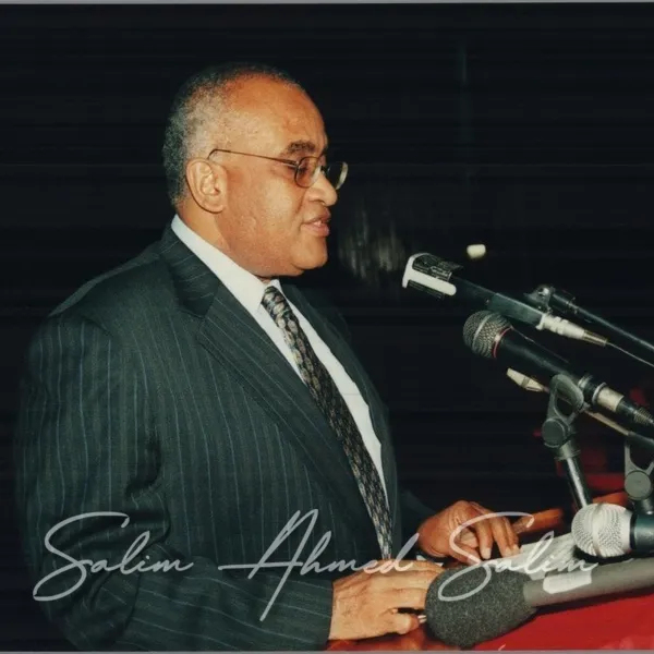 SAS ADDIS ABABA UNIVERSITY 2001000006