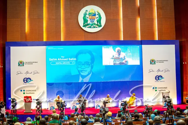 Viongozi mashuhuri duniani wammwagia sifa Dk Salim