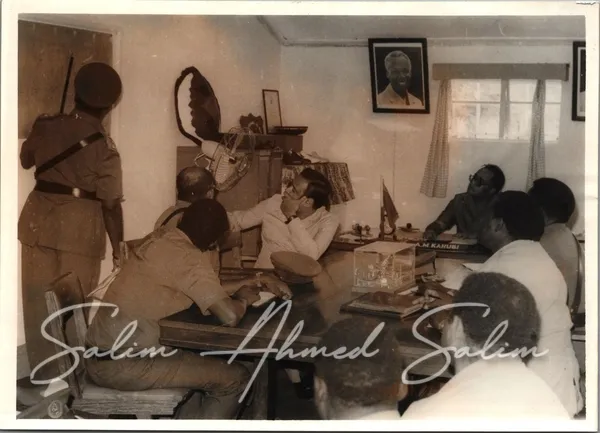 SAS Minister of Defence 1985 1989000020