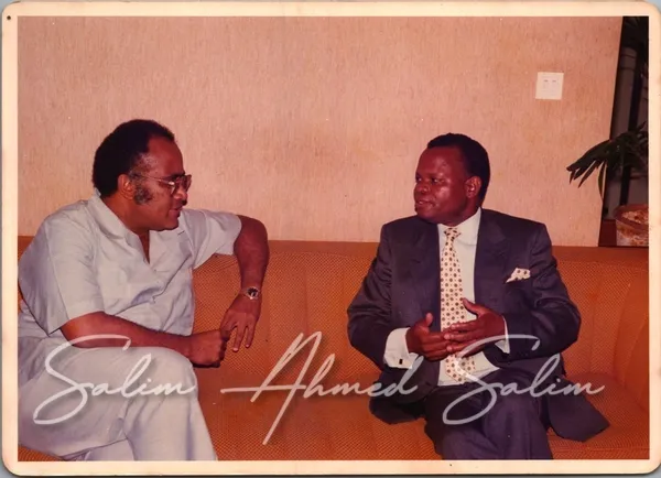 SAS Minister of Defence 1985 1989000044