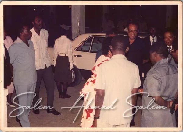 SAS Minister of Defence 1985 1989000046