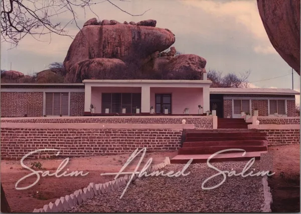 SAS Minister of Defence 1985 1989000052