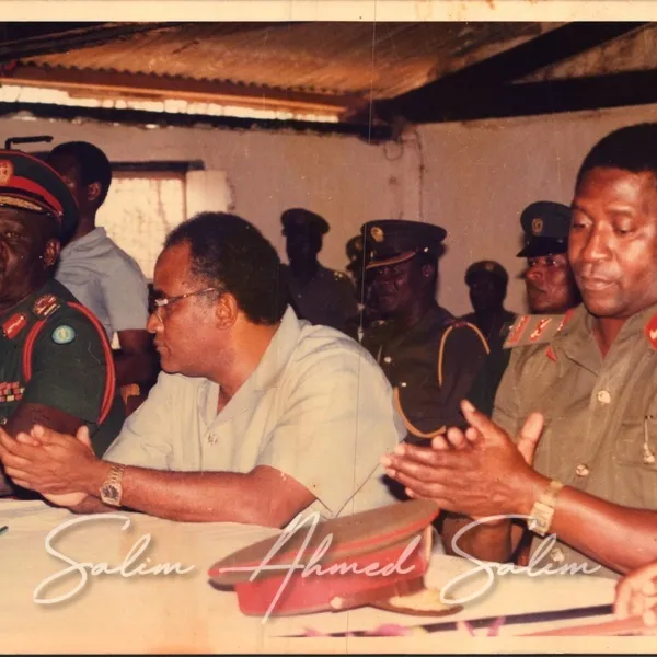 SAS Minister of Defence 1985 1989000057