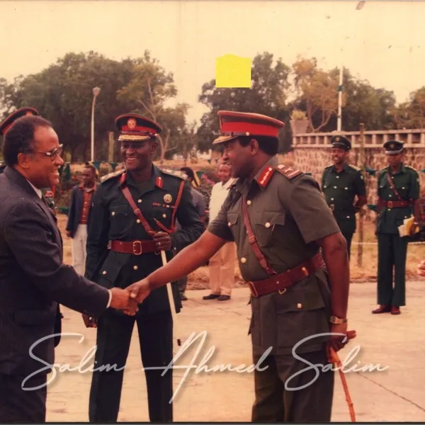 SAS Minister of Defence 1985 1989000073